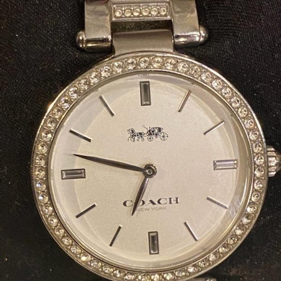 Coach watch - Picture 2 of 4